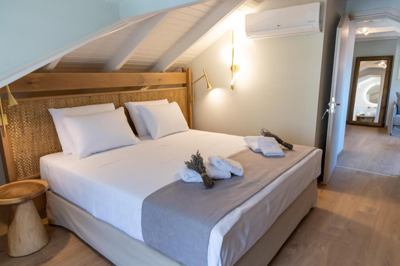 Anesis Deluxe Apartments Parga Exterior photo